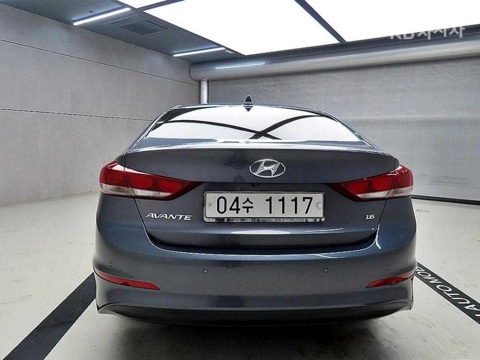 Хюндай Avante (Elantra)AD1.6 GDi Value Plus - 3