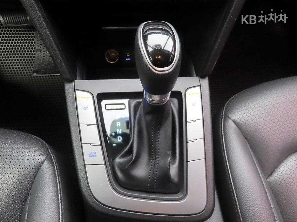 Хюндай Avante (Elantra)AD1.6 GDi Value Plus - 10
