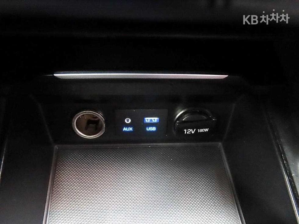 Хюндай Avante (Elantra)AD1.6 GDi Value Plus - 13