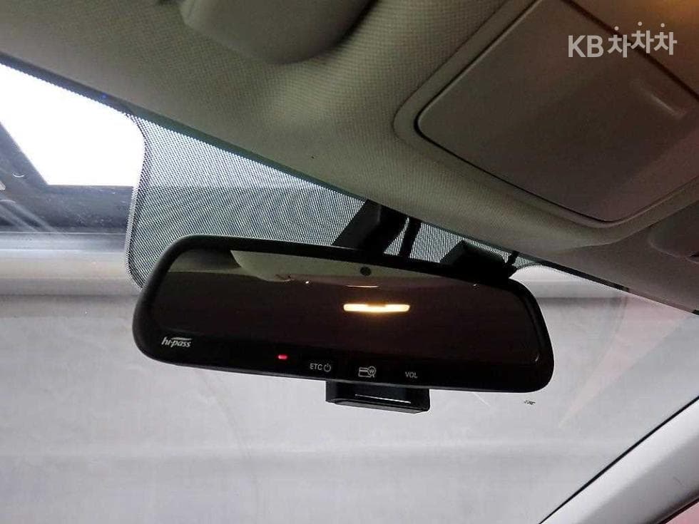 Хюндай Avante (Elantra)AD1.6 GDi Value Plus - 18