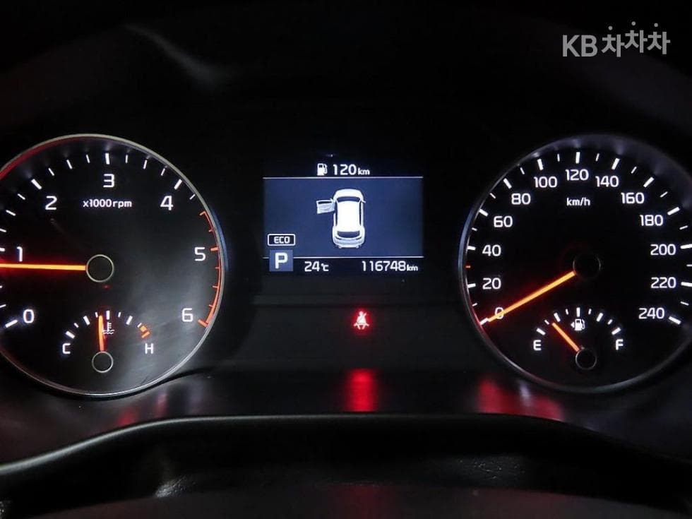 Киа Sportage 더 볼드2.0 Дизел 2WD Noblesse - 6