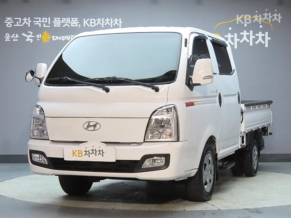 Hyundai Porter 2 Extra Long Double Cab CRDi Modern - Image 1