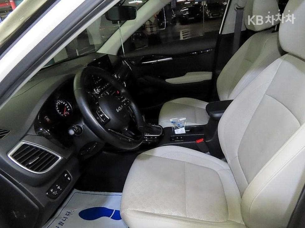 Kia Seltos1.6 Gasoline Turbo 2WD Gravity - 6