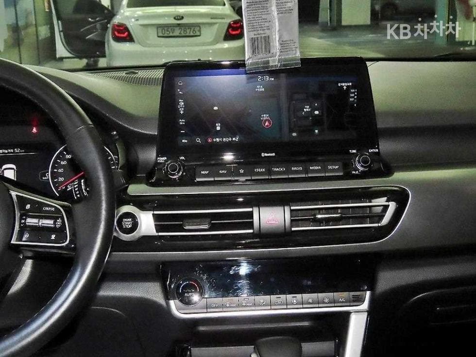Kia Seltos1.6 Gasoline Turbo 2WD Gravity - 11