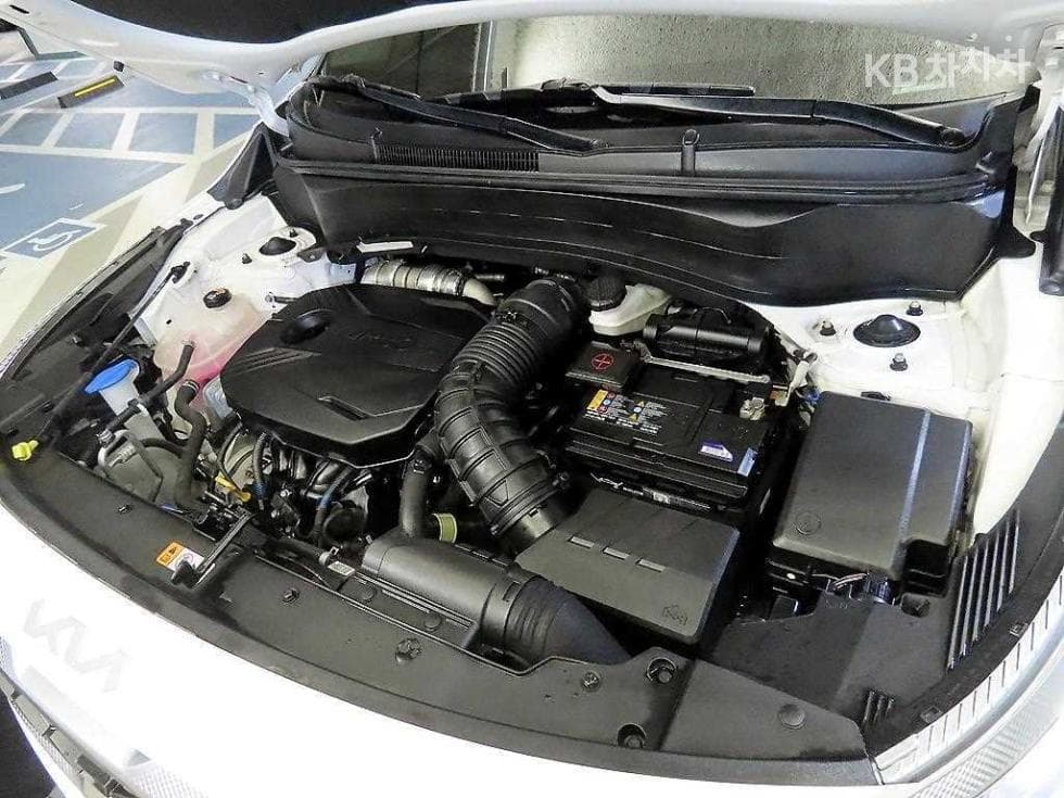 Kia Seltos1.6 Gasoline Turbo 2WD Gravity - 19