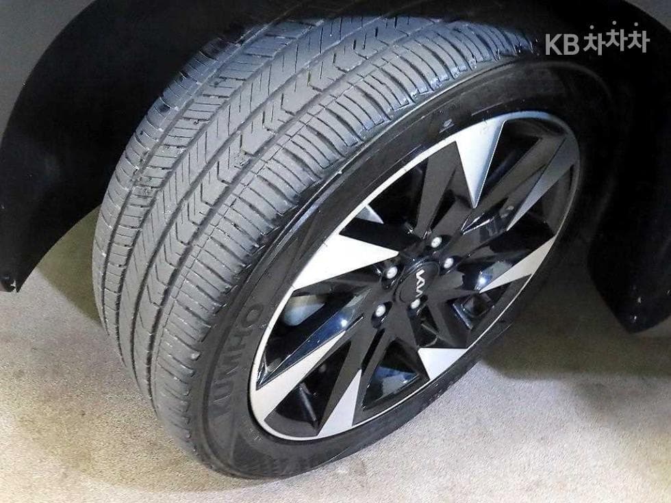 Kia Seltos1.6 Gasoline Turbo 2WD Gravity - 20