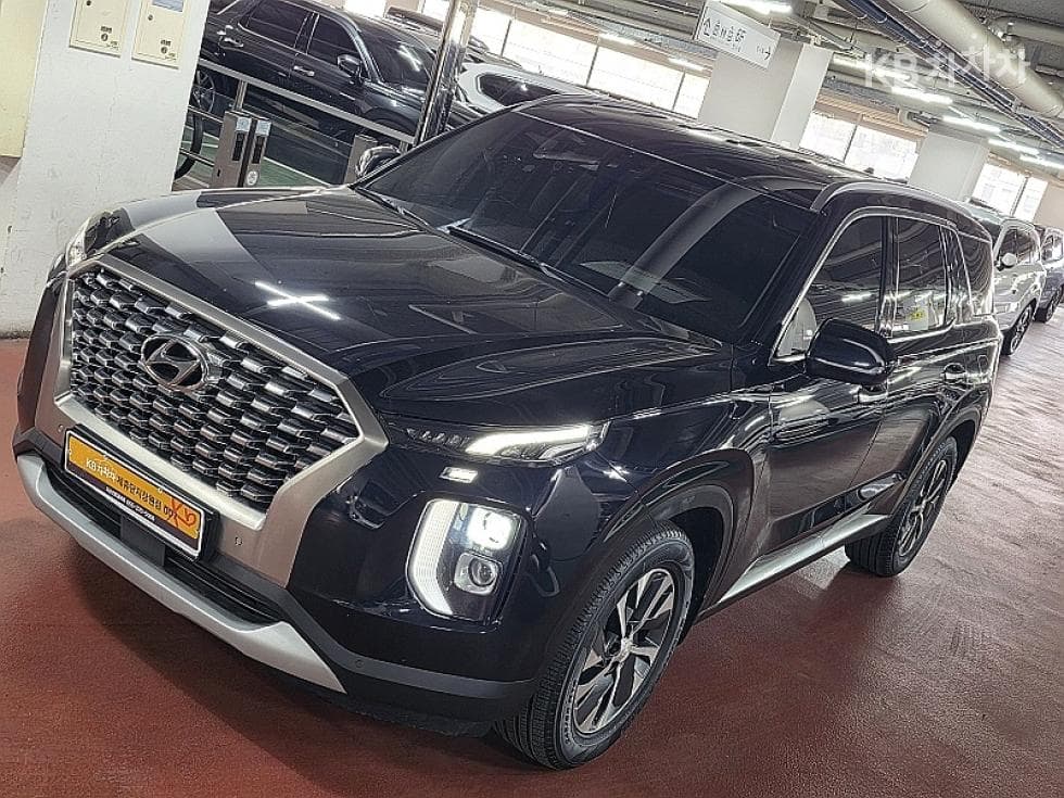 Hyundai Palisade 2.2 Diesel 7-seater (Limousine) Exclusive - Image 1