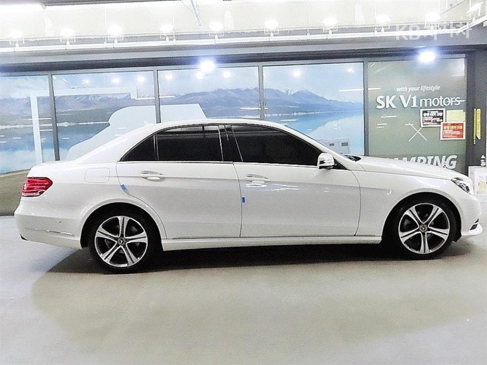 Mercedes-Benz New E-ClassE220 블루텍 Avantgarde W212 - 3