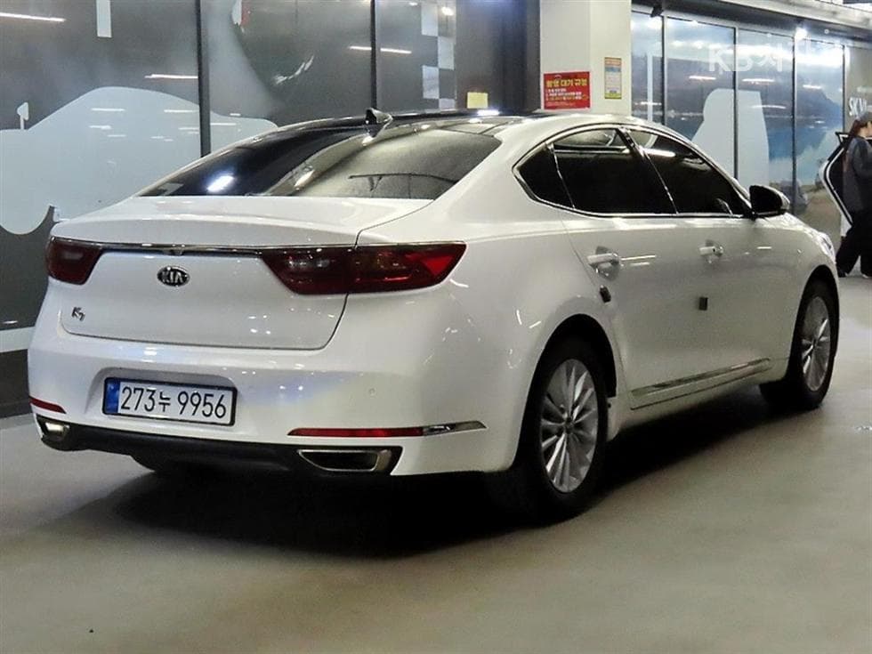 Kia All New K73.0 LPi Luxury - 4