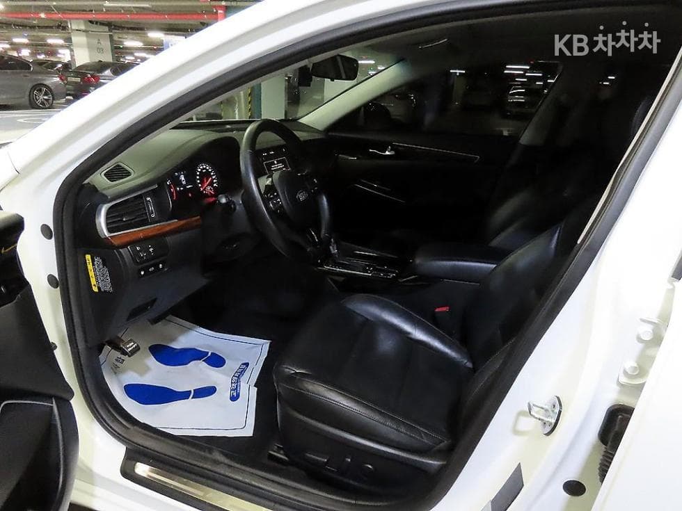 Kia All New K73.0 LPi Luxury - 6