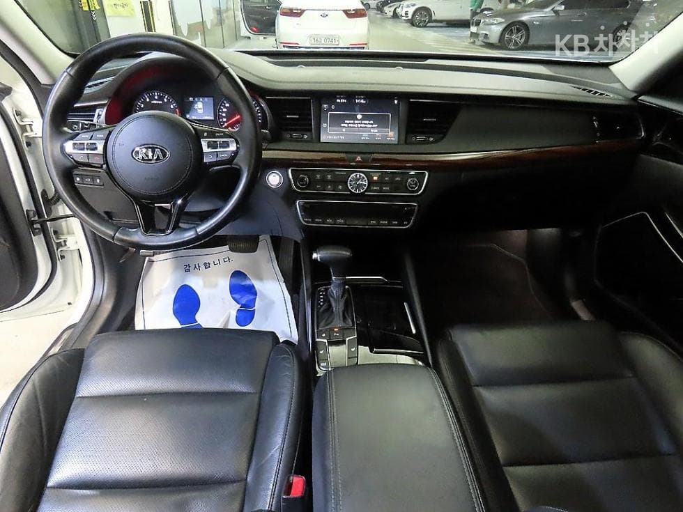 Kia All New K73.0 LPi Luxury - 10