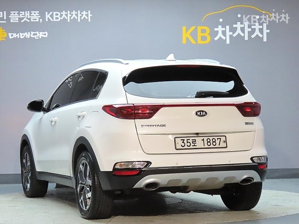 Kia Sportage 더 볼드Smart스트림 D 1.6 Diesel 2WD Prestige - 4