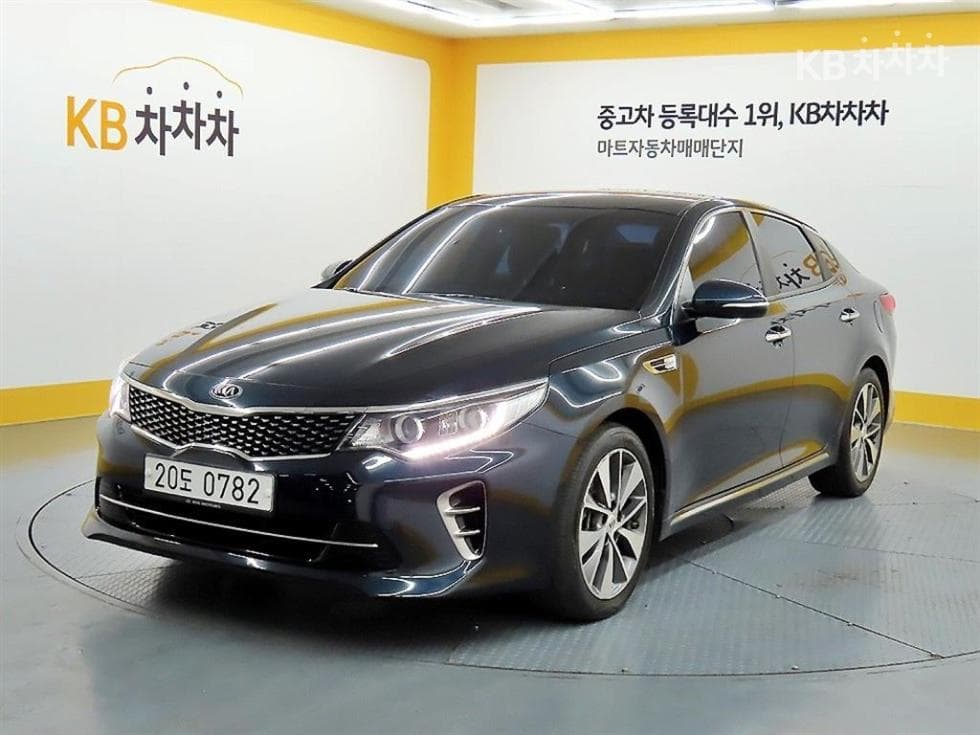 Kia K5 Second generation 2.0 Gasoline SX Noblesse Special (special feature/edition) - Image 1