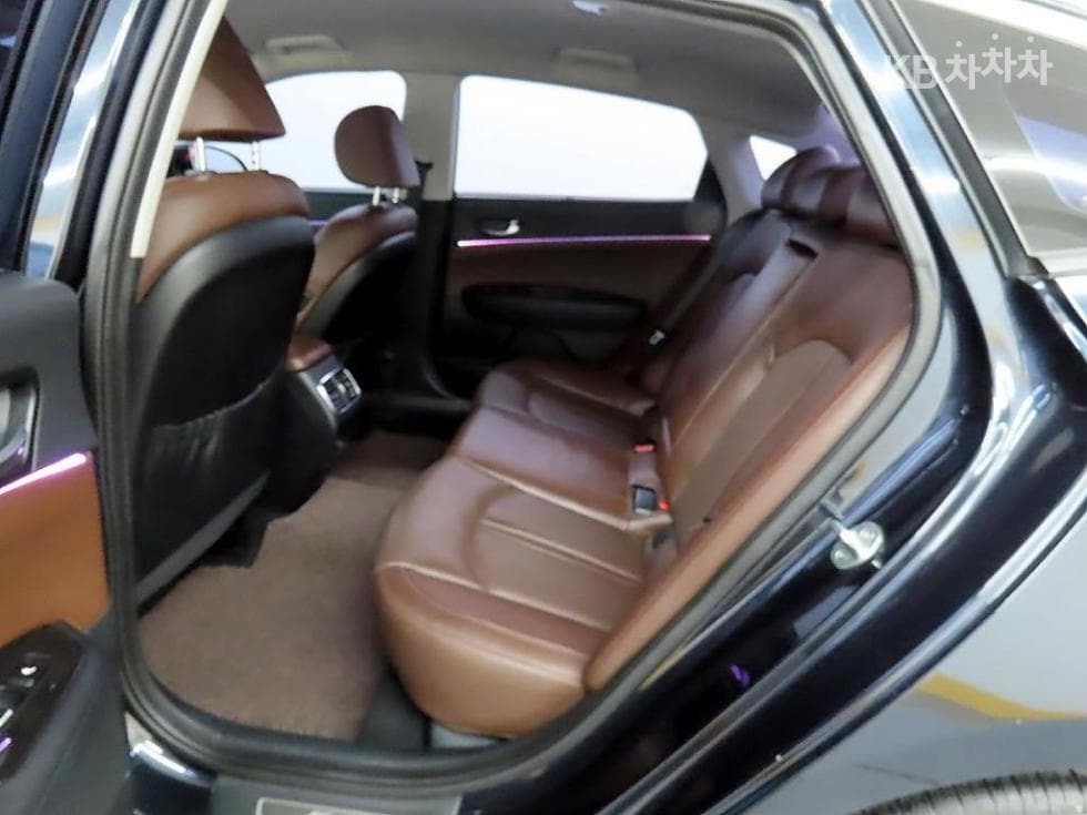 Kia K5 Second generation2.0 Gasoline SX Noblesse Special (special feature/edition) - 6