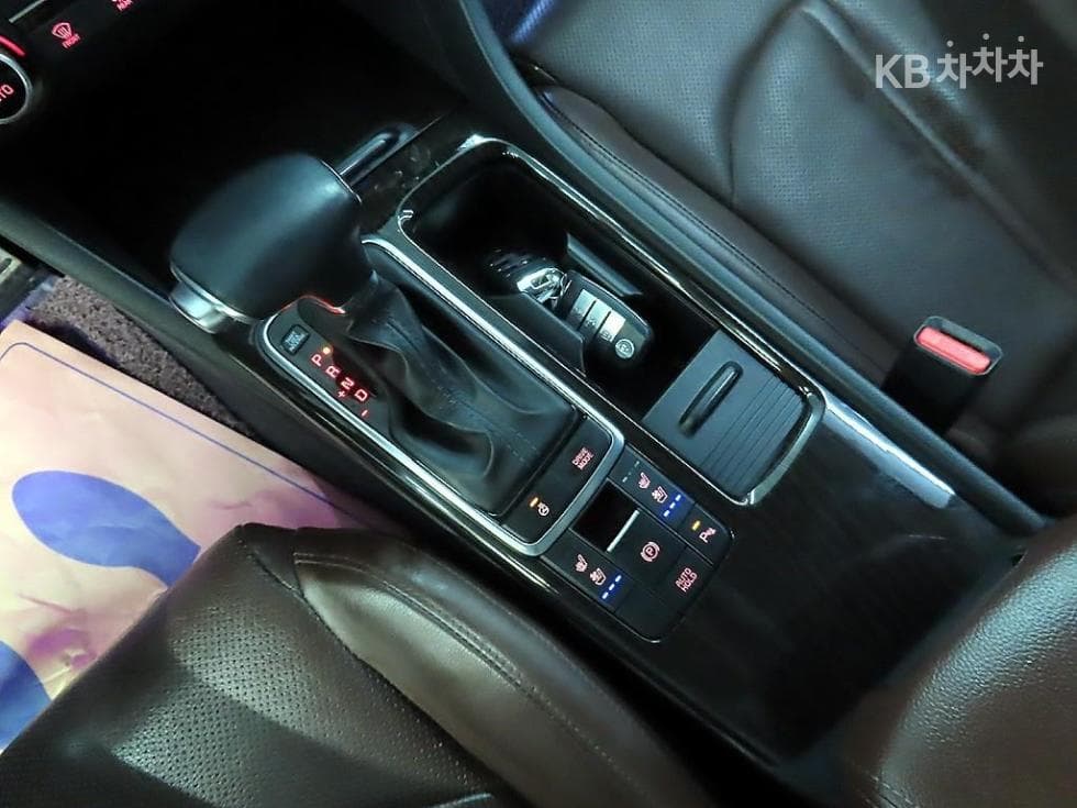 Kia K5 Second generation2.0 Gasoline SX Noblesse Special (special feature/edition) - 10