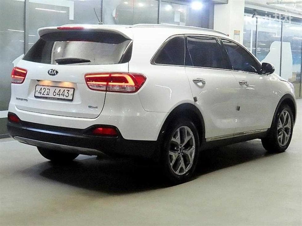 Kia All NewSorentoDiesel 2.0 2WD Noblesse - 4