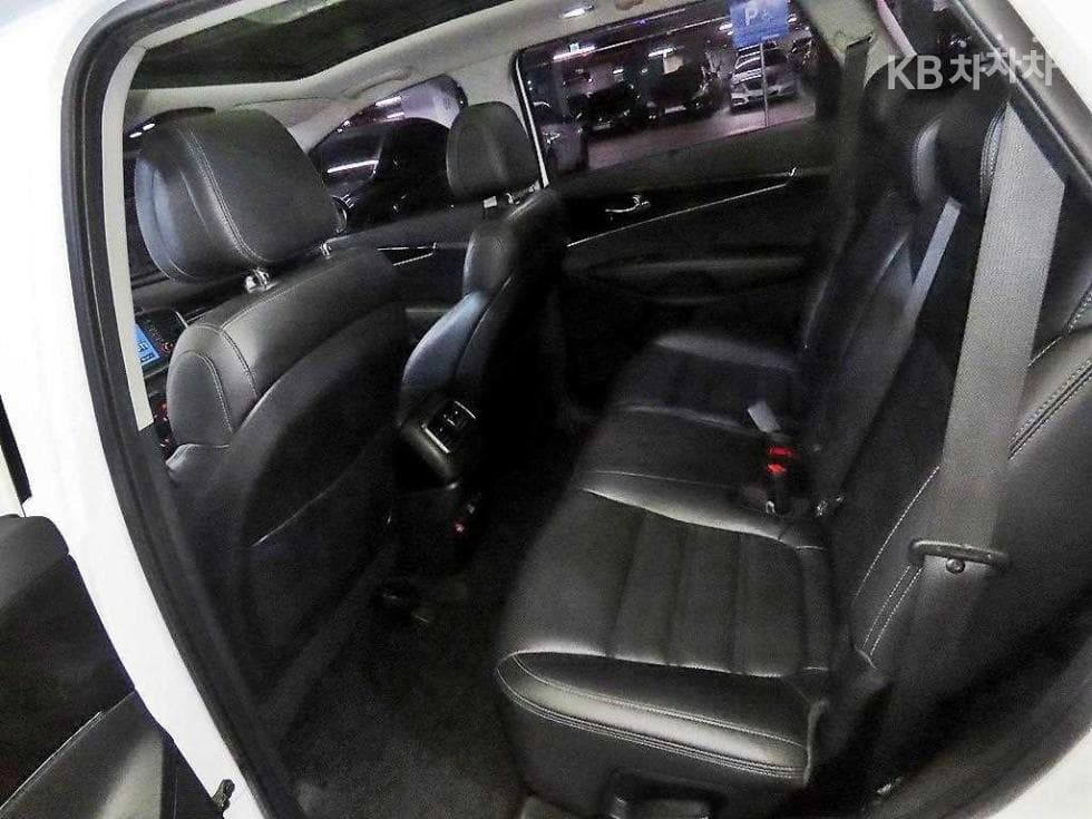 Kia All NewSorentoDiesel 2.0 2WD Noblesse - 7