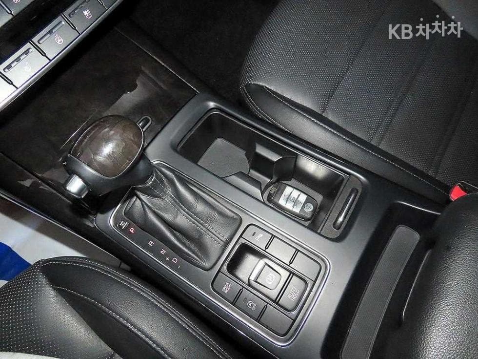Kia All NewSorentoDiesel 2.0 2WD Noblesse - 12