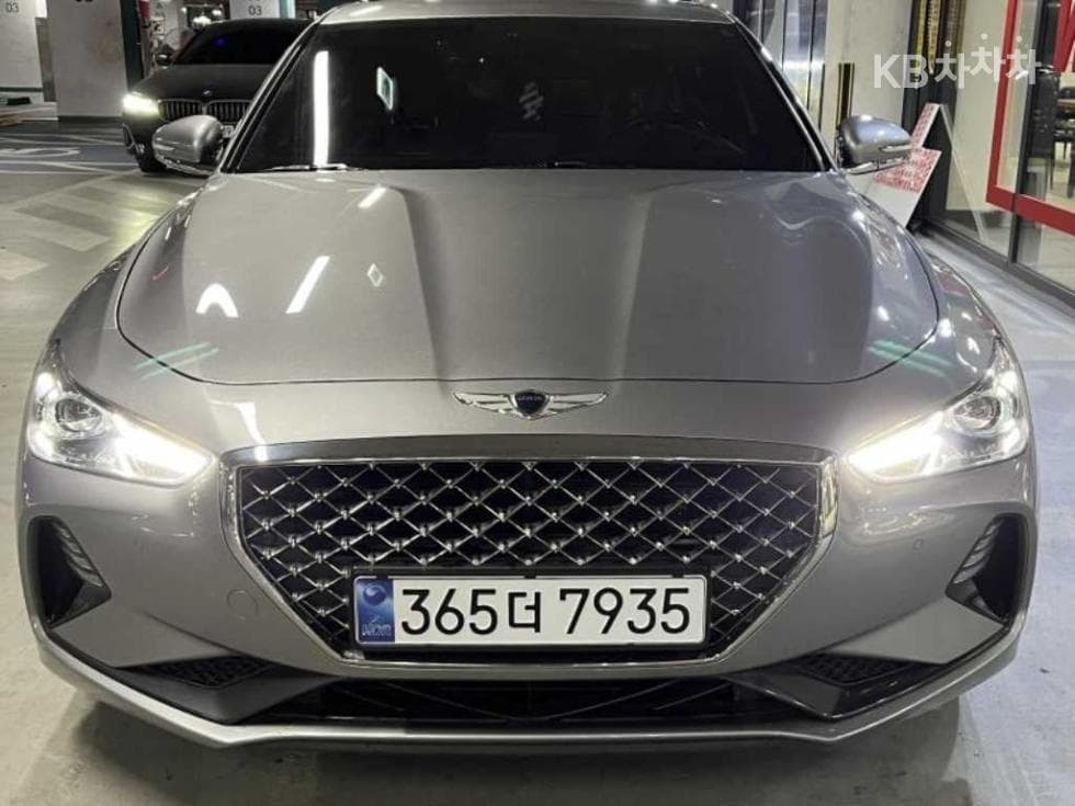 Genesis G702.0T AWD Elite - 2