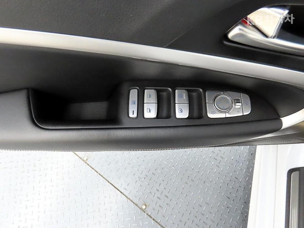 Genesis G702.2D AWD Advanced - 11