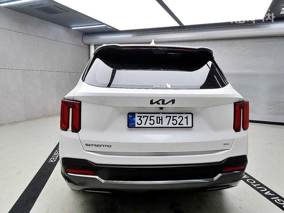 Киа The New (фейслифт) Sorento Хибрид MQ41.6T HEV 2WD X-Line - 3