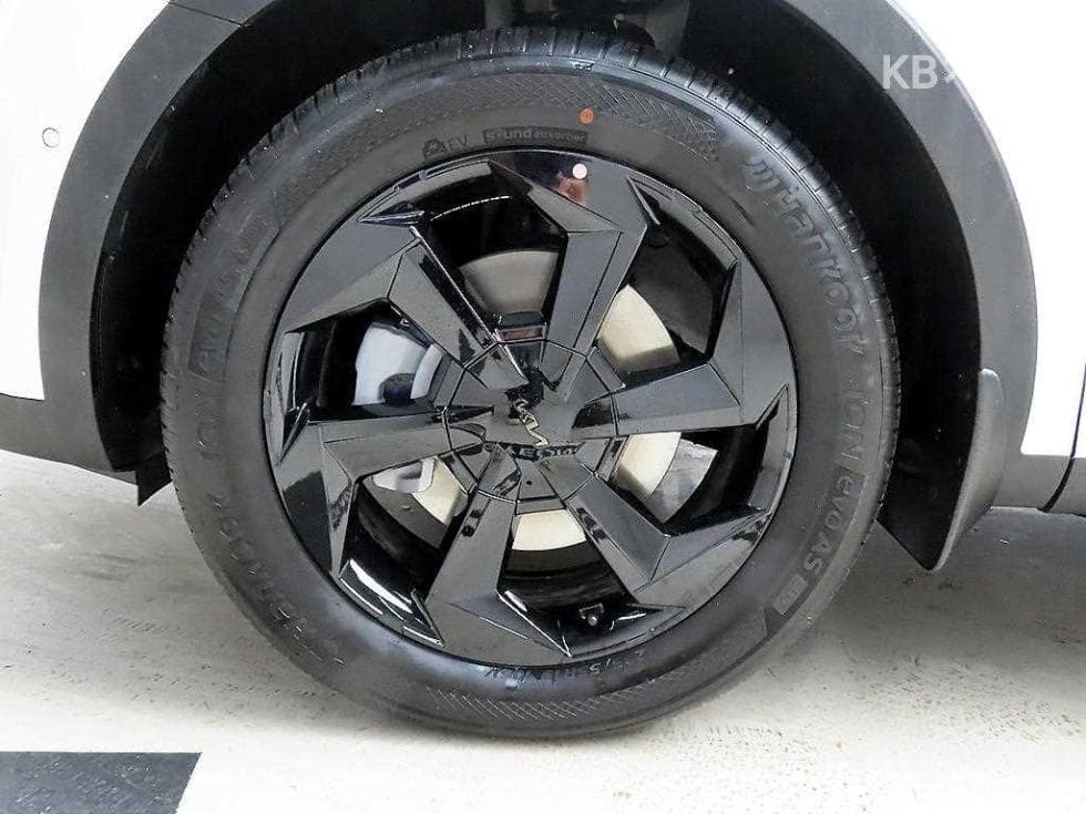 Киа The New (фейслифт) Sorento Хибрид MQ41.6T HEV 2WD X-Line - 20