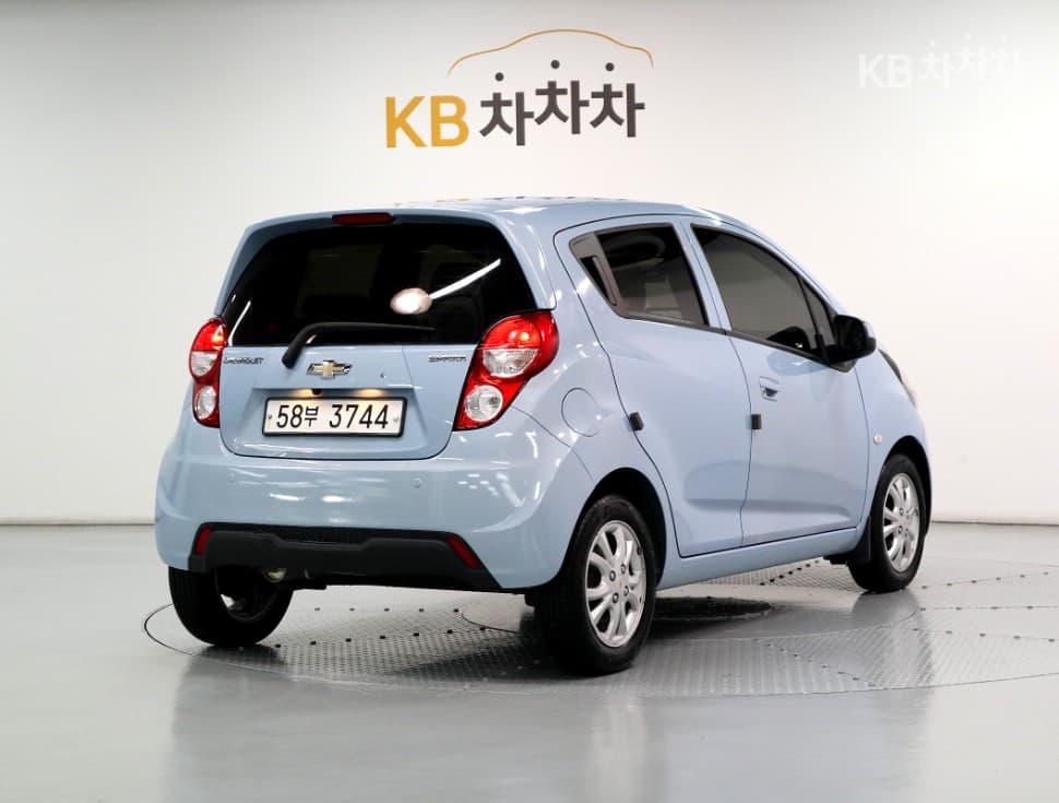 Джи Ем Корея Chevrolet СпаркLS+ - 3