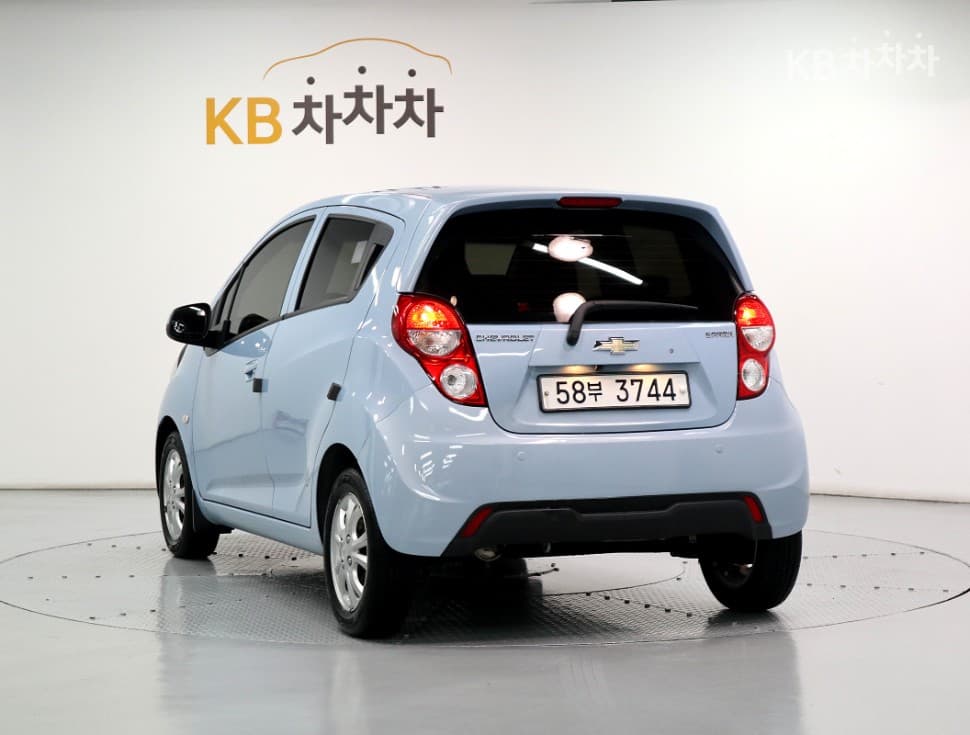 Джи Ем Корея Chevrolet СпаркLS+ - 4