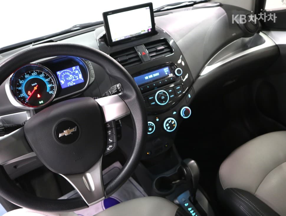 Джи Ем Корея Chevrolet СпаркLS+ - 10