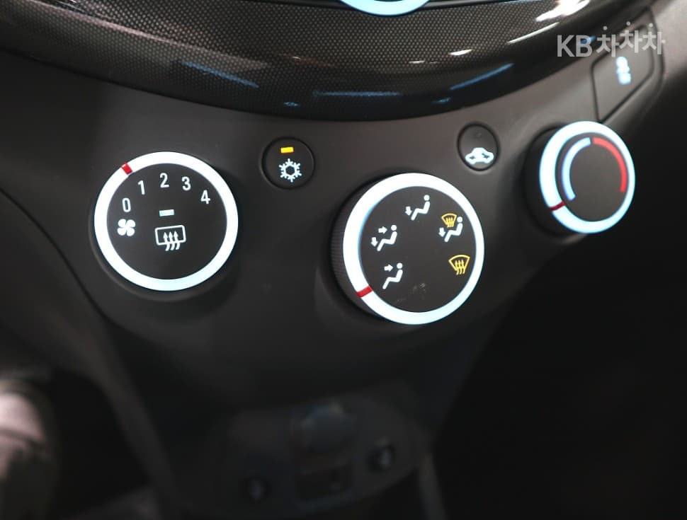 Джи Ем Корея Chevrolet СпаркLS+ - 14