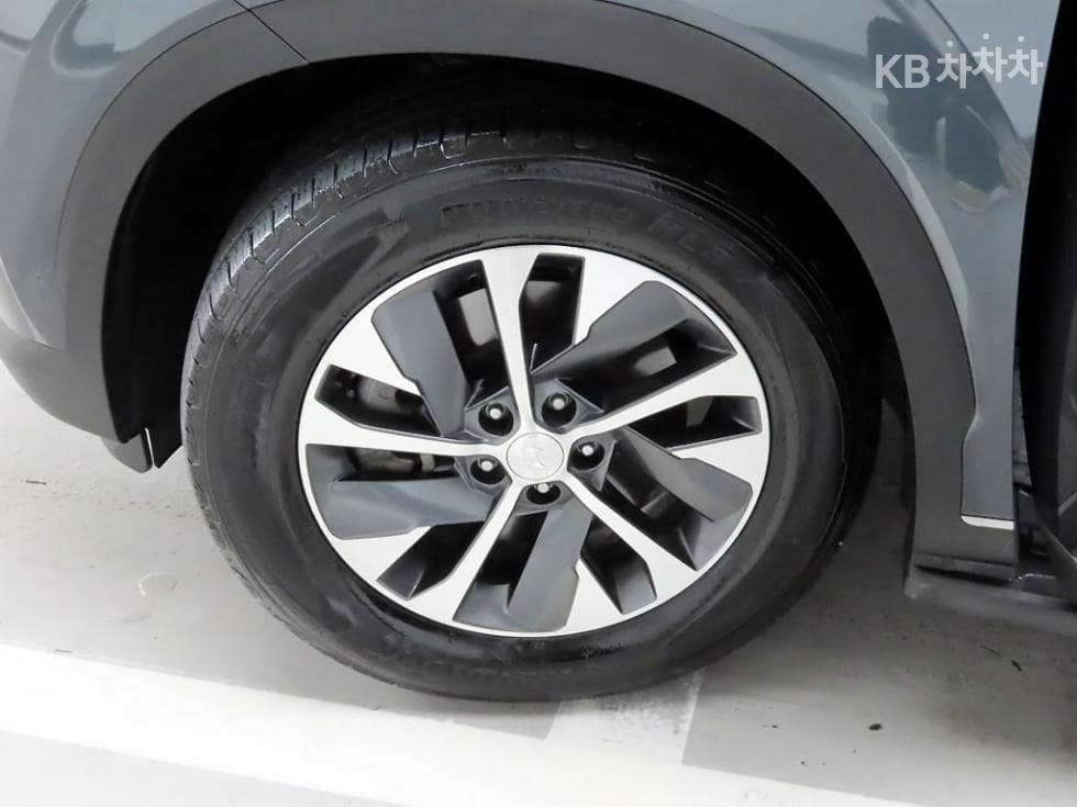 Hyundai Palisade2.2 Diesel 8-seater AWD Exclusive - 19