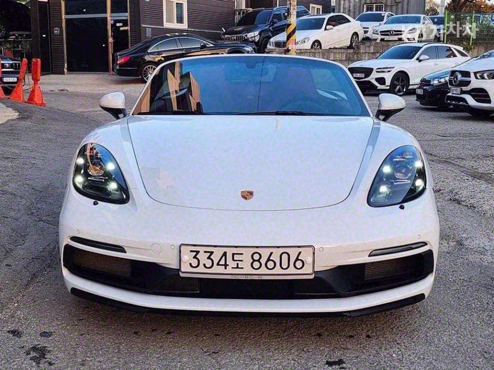 Porsche 718 박스터 4.0 GTS - Image 1