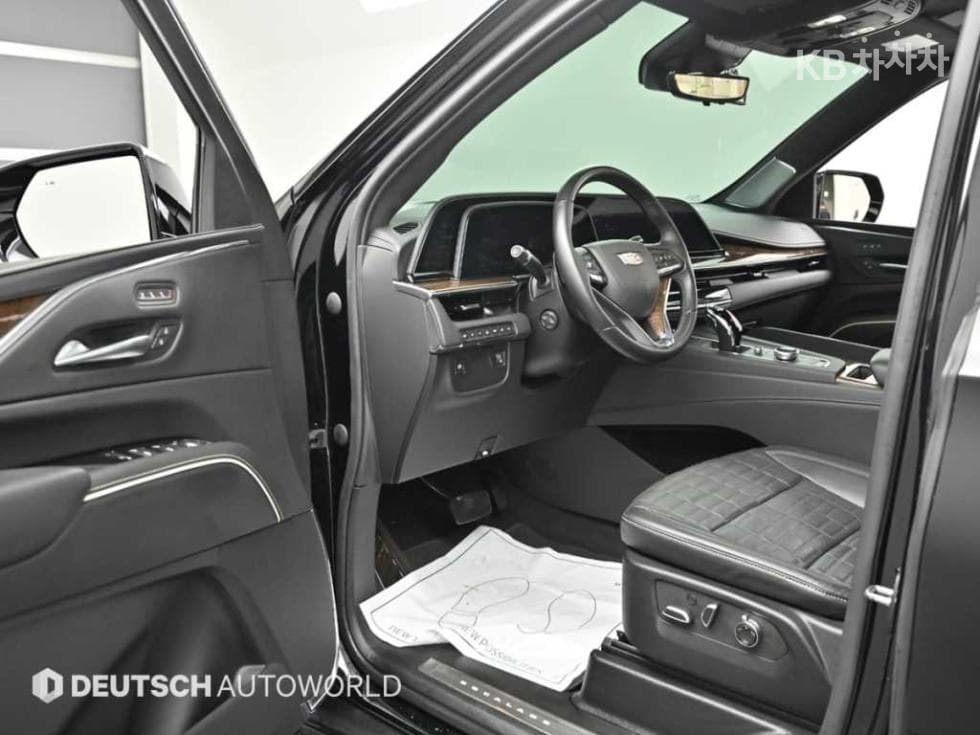 캐딜락 ESCALADE(5세대)6.2 V8 ESV Premium Luxury Platinum - 11