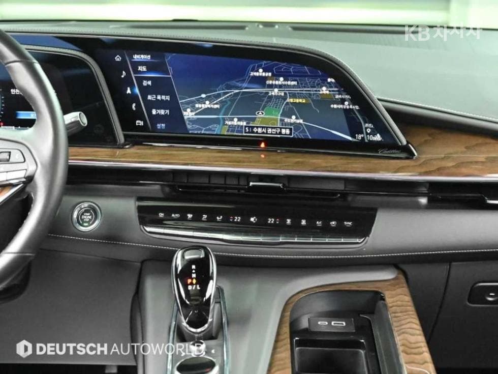 캐딜락 ESCALADE(5세대)6.2 V8 ESV Premium Luxury Platinum - 14