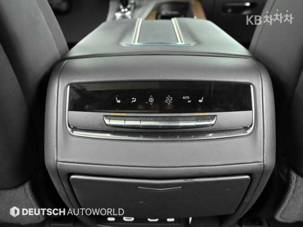 캐딜락 ESCALADE(5세대)6.2 V8 ESV Premium Luxury Platinum - 16