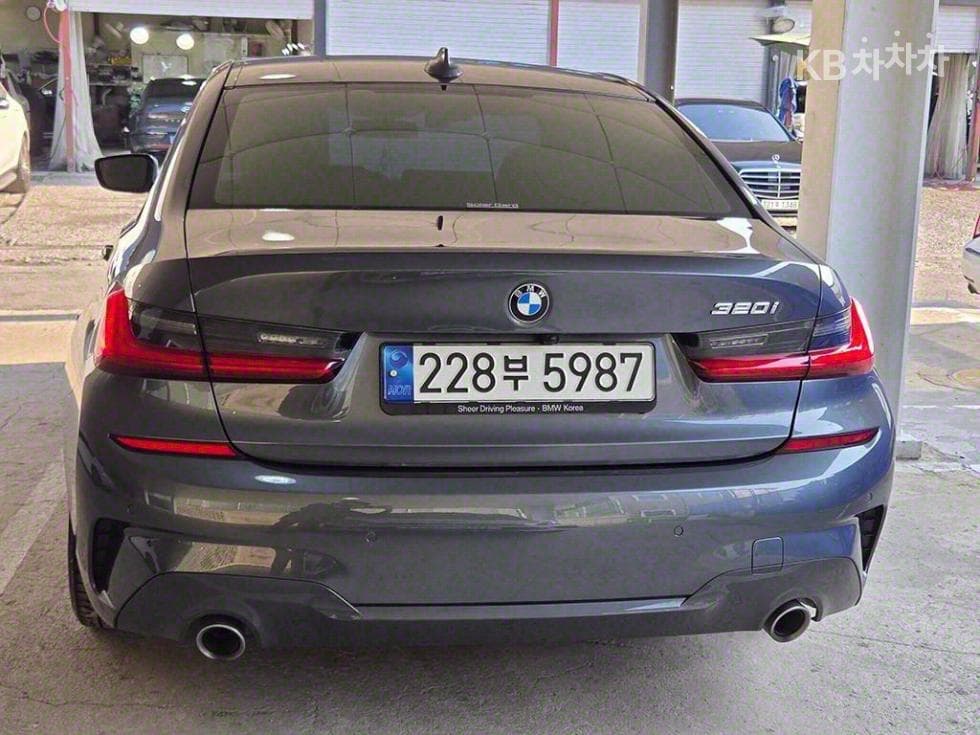 BMW 3 Серия (G20)320i M Sport - 4
