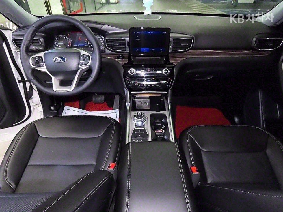 Форд Експлорер(6세대)Бензин Турбо 2.3 AWD Limited - 10