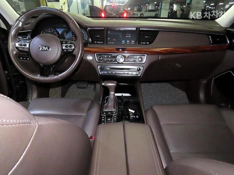 Киа All New K72.4 GDi Лимитиран - 10