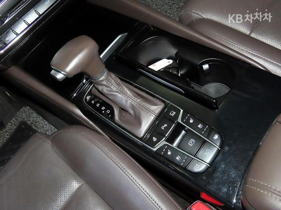 Киа All New K72.4 GDi Лимитиран - 12