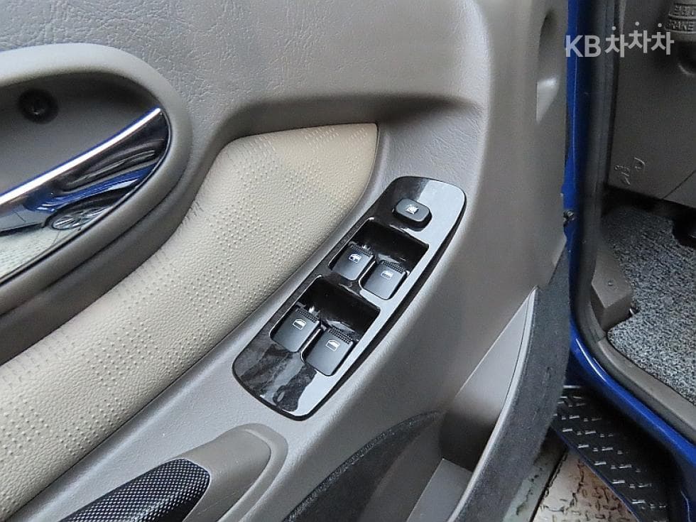 Хюндай Porter 2Удължено междуосие Двойна Кабина LPG Premium - 12