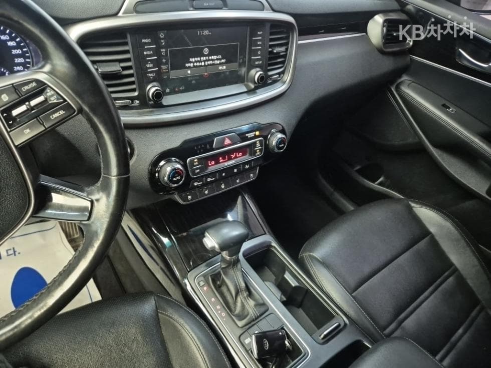 Kia The New (facelift) Sorento2.0 Diesel 2WD Prestige - 10