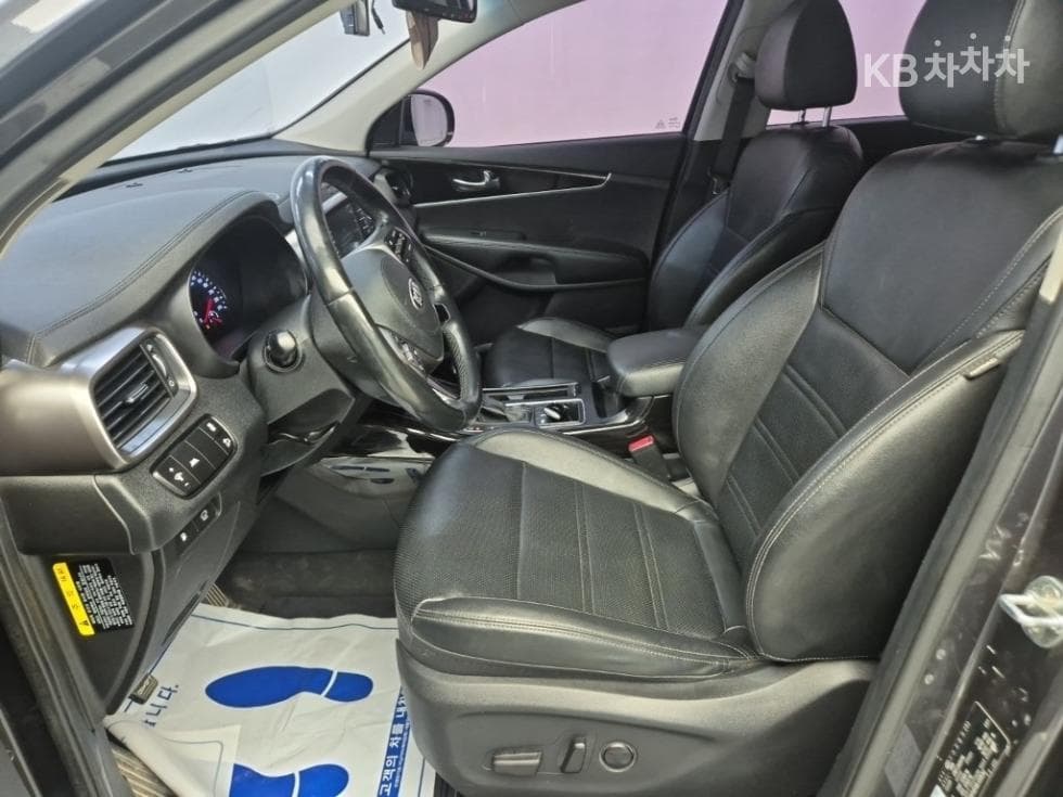 Kia The New (facelift) Sorento2.0 Diesel 2WD Prestige - 11