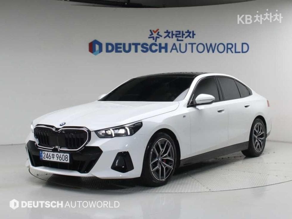 BMW Нов5 Серия(G60) 520i SE - Image 1