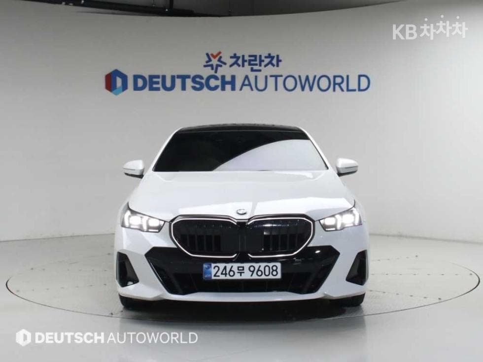 BMW New5 Series(G60)520i SE - 3