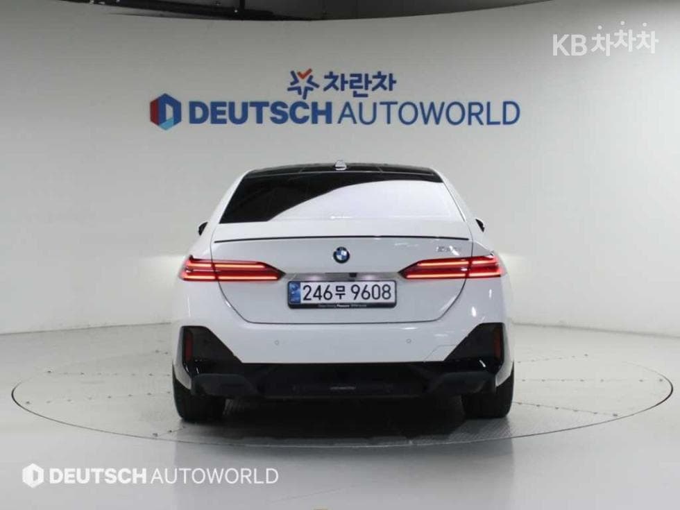 BMW New5 Series(G60)520i SE - 4