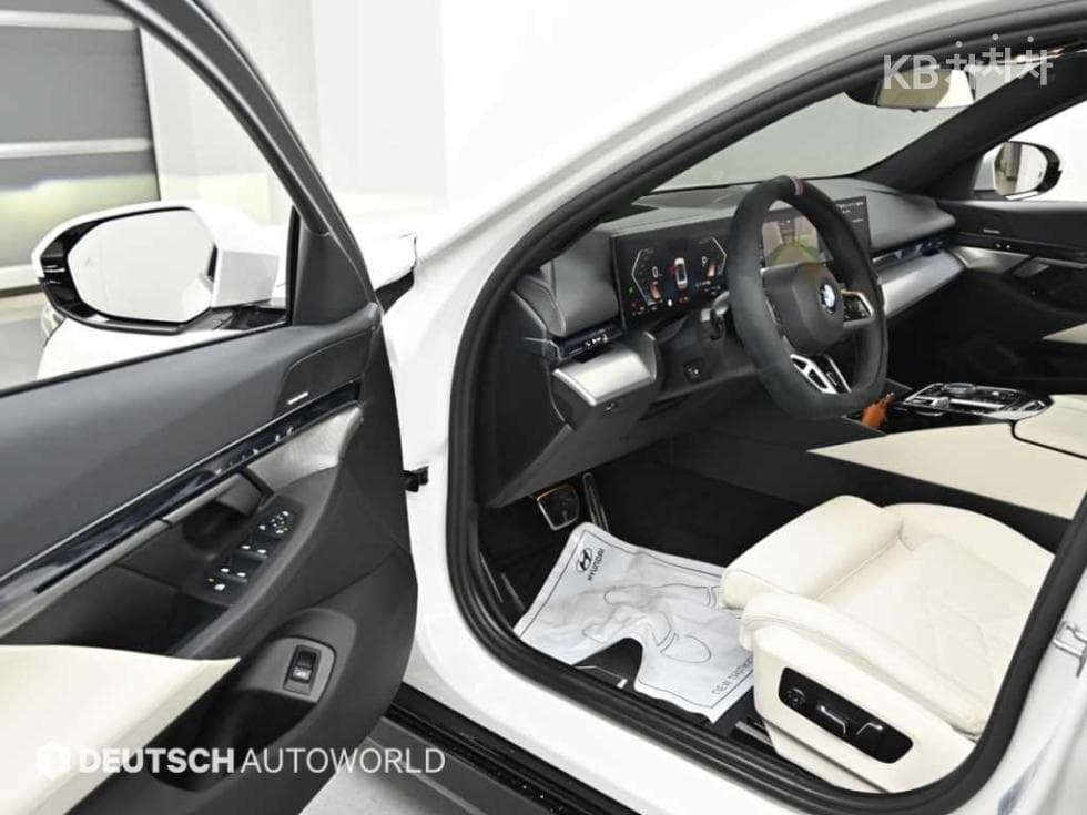 BMW New5 Series(G60)520i SE - 11