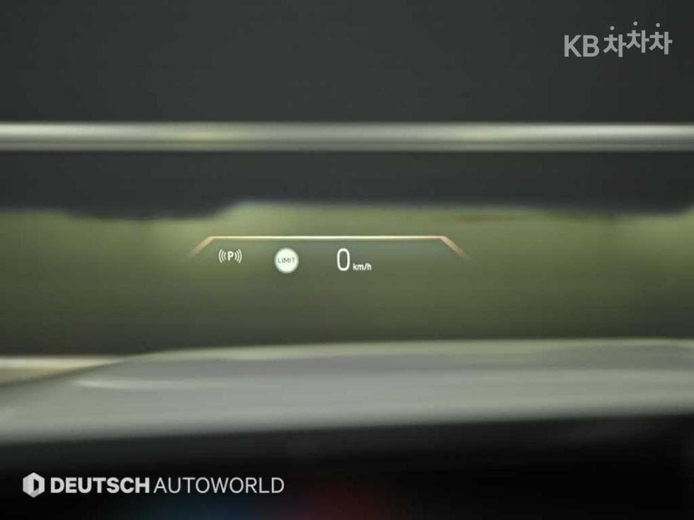 BMW New5 Series(G60)520i SE - 17