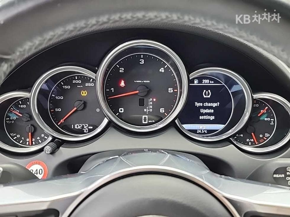 Porsche New Cayenne(958)3.0 Diesel 958 - 6