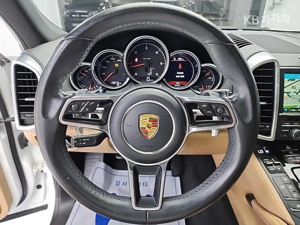 Porsche New Cayenne(958)3.0 Diesel 958 - 9