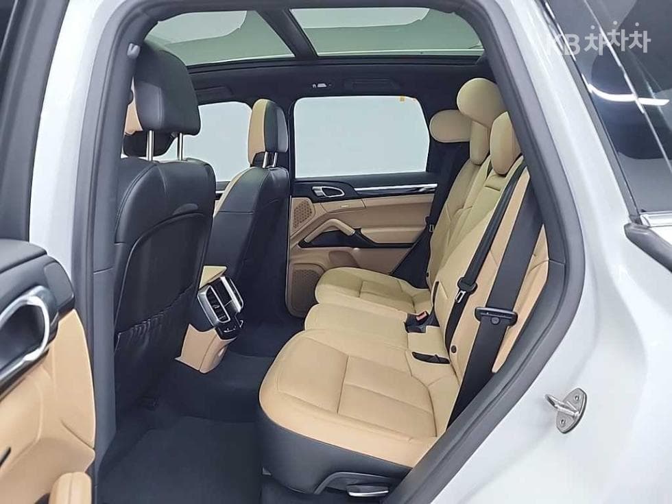 Porsche New Cayenne(958)3.0 Diesel 958 - 12